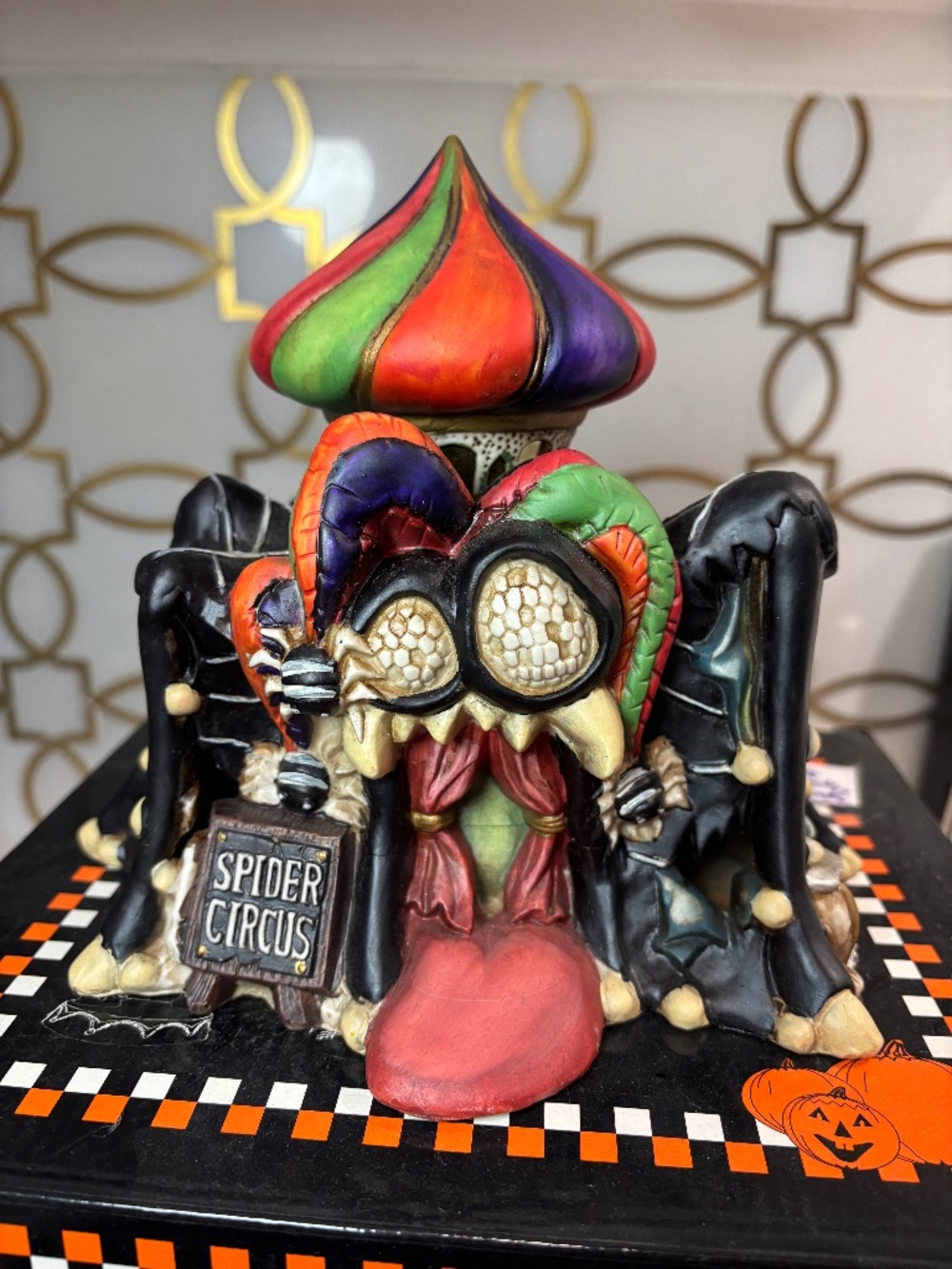 Spooky Hollow SPIDER CIRCUS Tent Halloween Blink Light House Bisque Porcelain